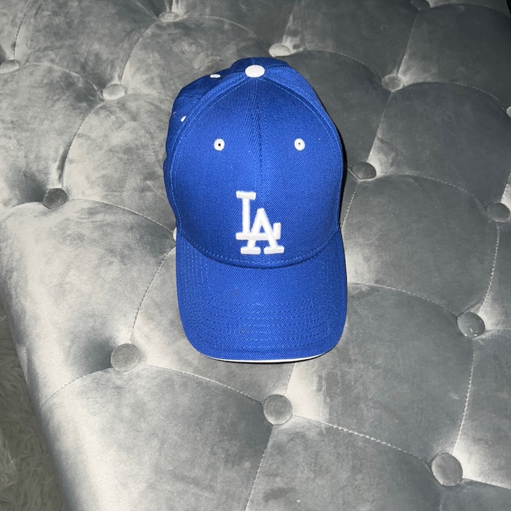 LA hat